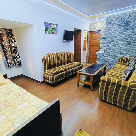 Kiara Home Stays Varanasi Eksteriør billede