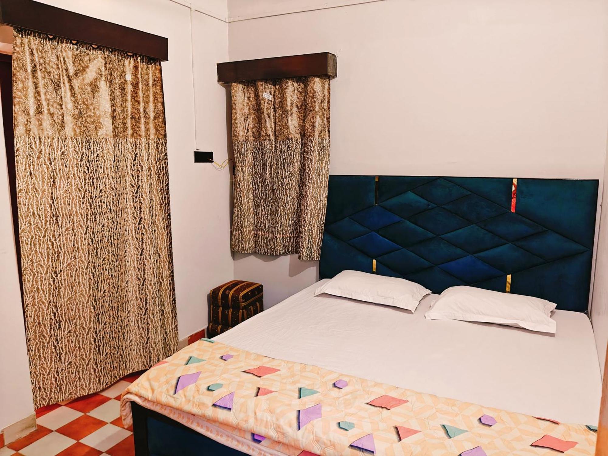 Kiara Home Stays Varanasi Eksteriør billede