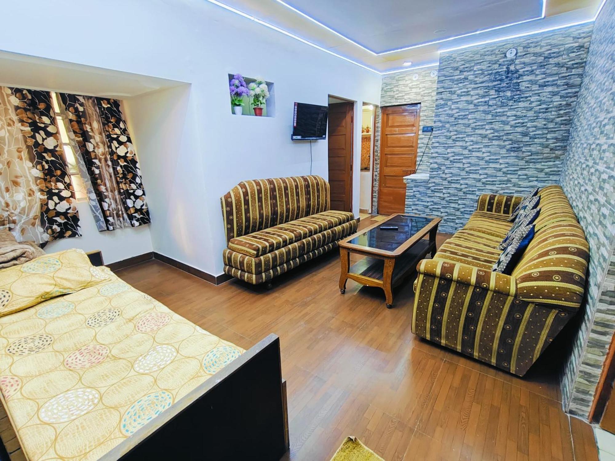 Kiara Home Stays Varanasi Eksteriør billede