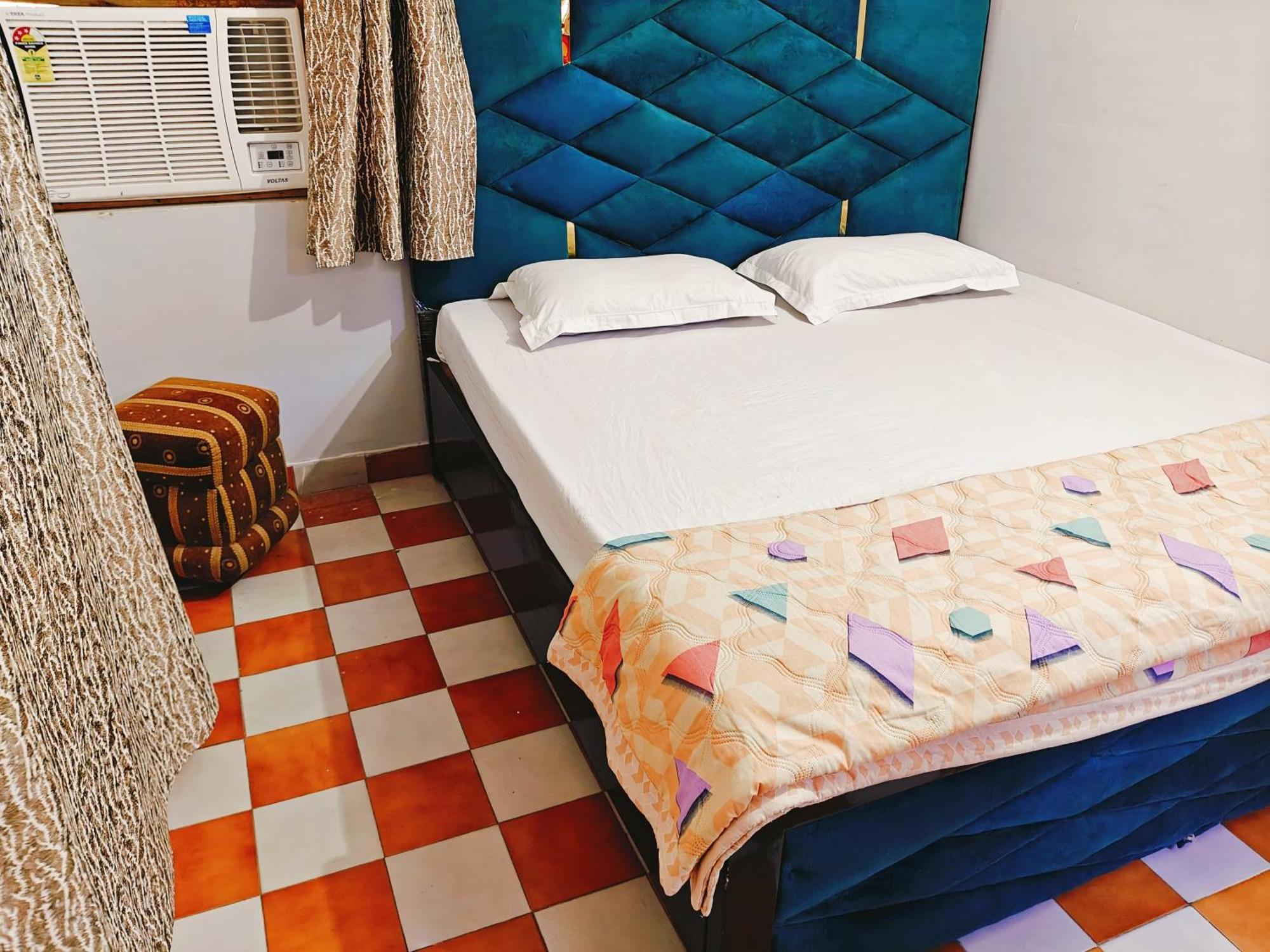 Kiara Home Stays Varanasi Eksteriør billede
