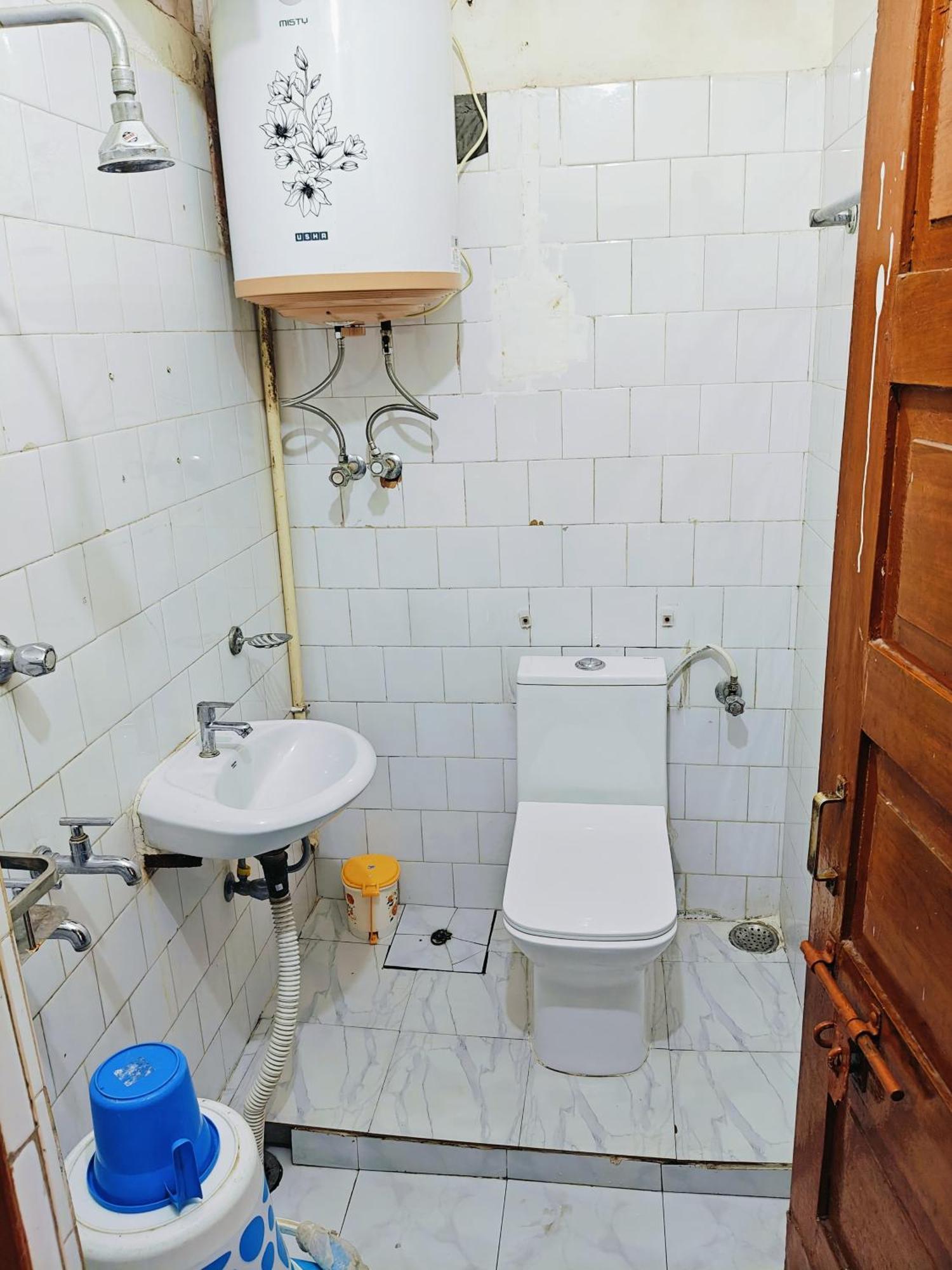 Kiara Home Stays Varanasi Eksteriør billede